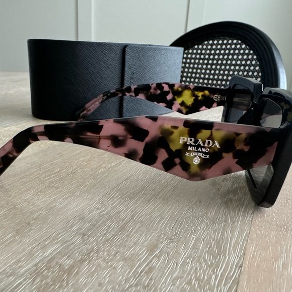 Prada Sunglasses 23YS - Picture 3 of 9